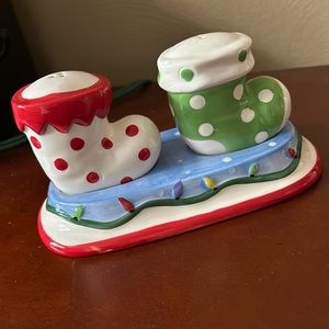 Christmas Salt Pepper Shaker Set